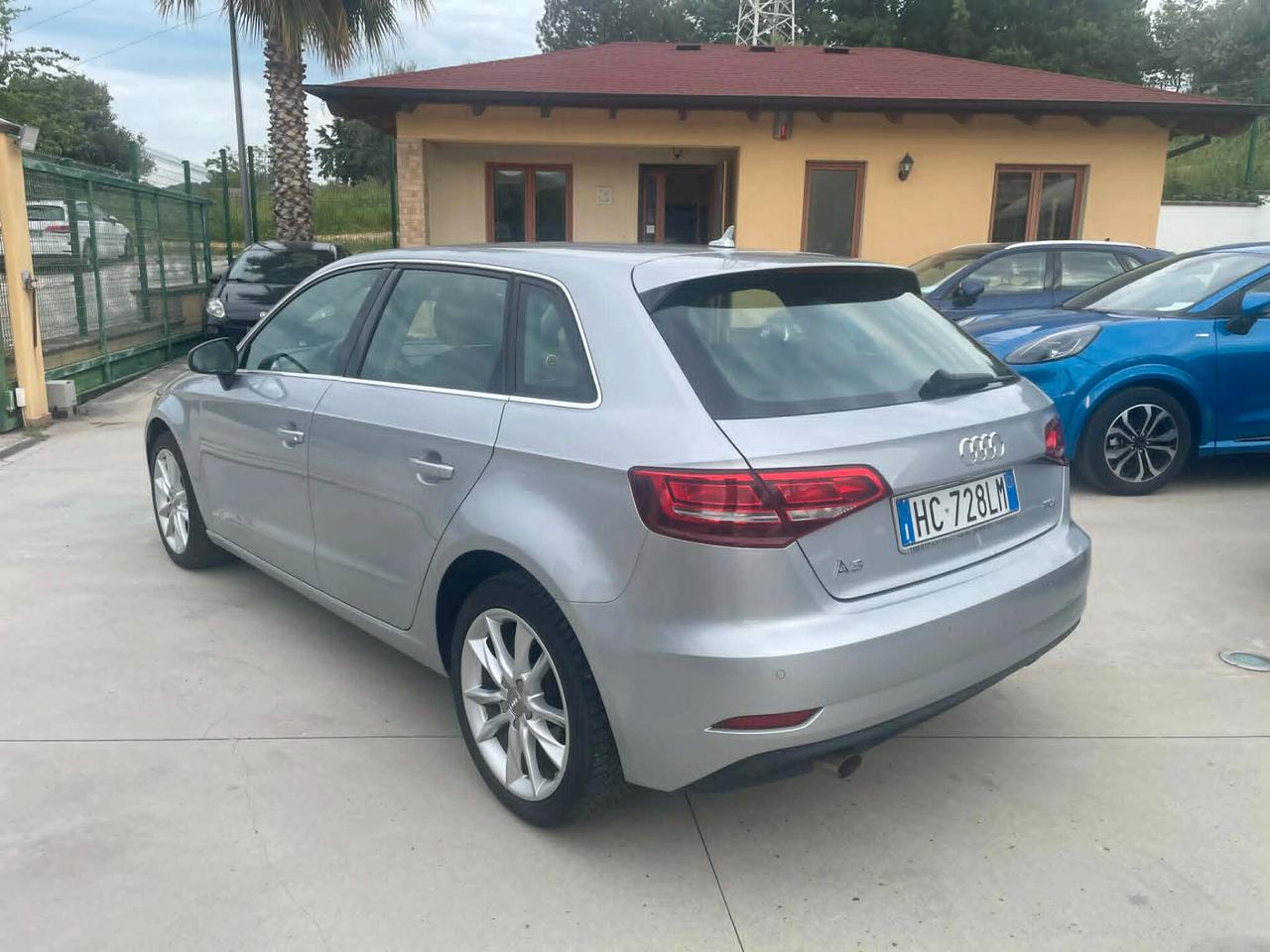 Audi A3 SPB 1.6 TDI 116 CV Business