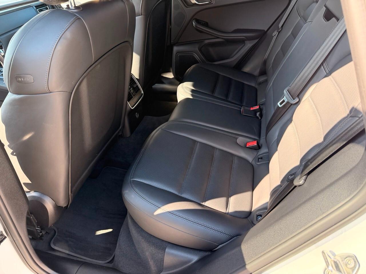 Porsche Macan 2.0 245cv pdk