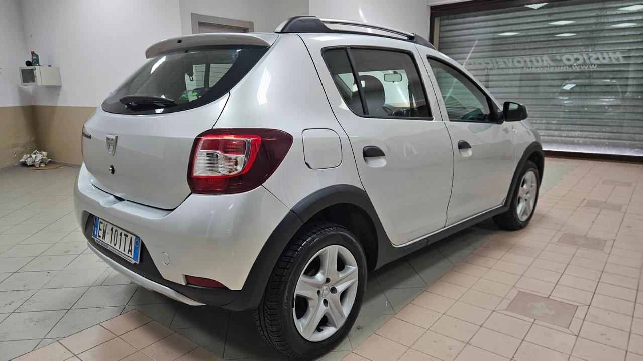 Dacia Sandero Stepway 1.5 dCi 8V 90CV