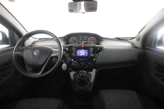 LANCIA Ypsilon Ypsilon 1.0 FireFly 70 CV Start&Stop Hybrid SILVER