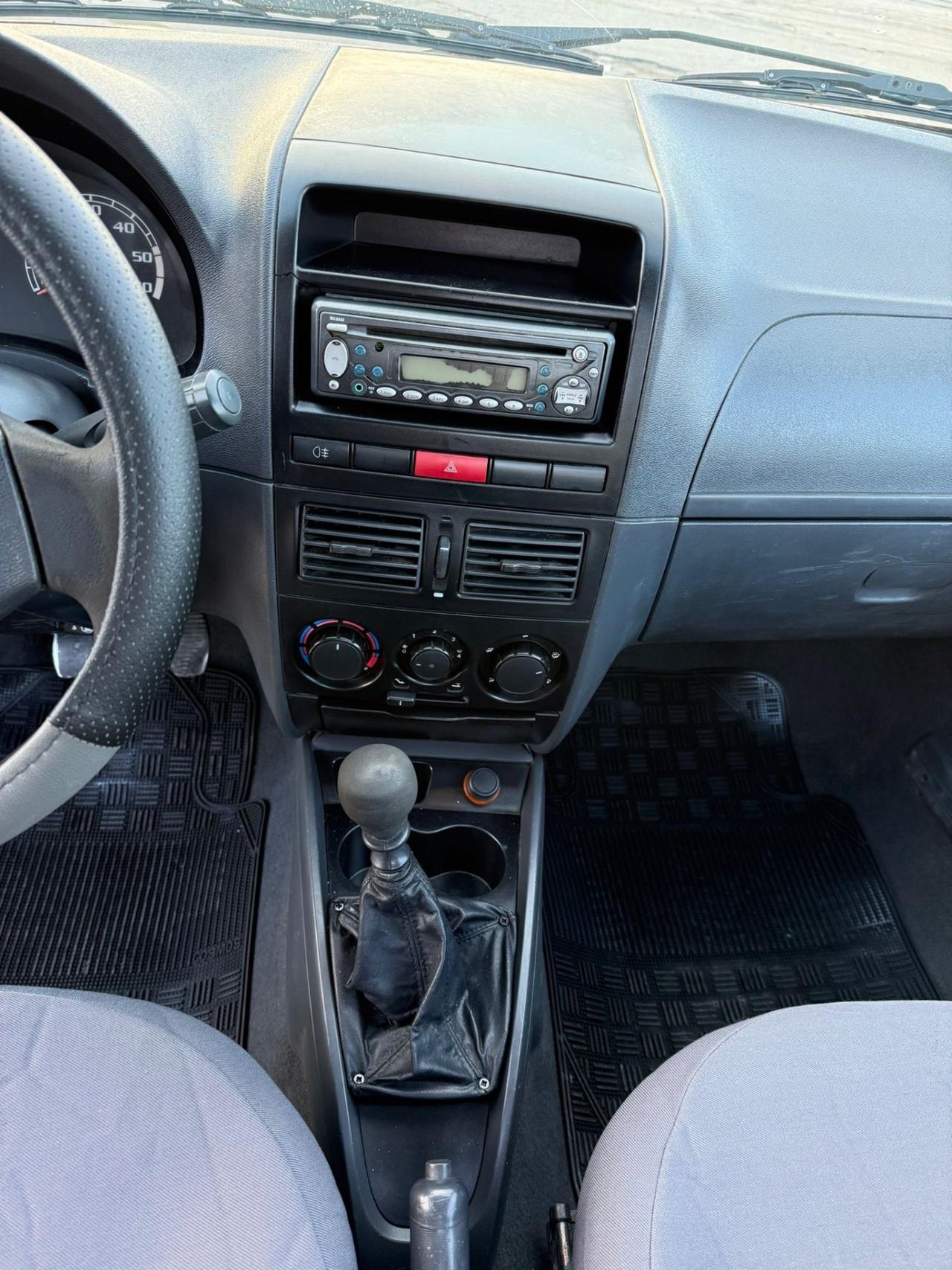 Fiat Strada 1.3 MJT Pick-up -2 POSTI-AUTOCARRO