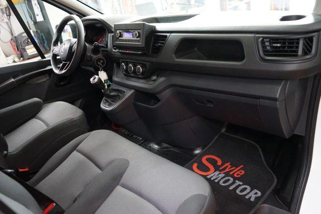 RENAULT Trafic T27 2.0 dCi 110CV PC-TN Furgone Start