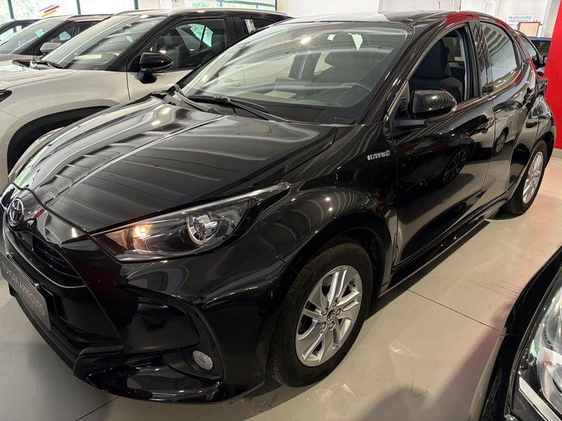 Toyota Yaris Hybrid Active MY21