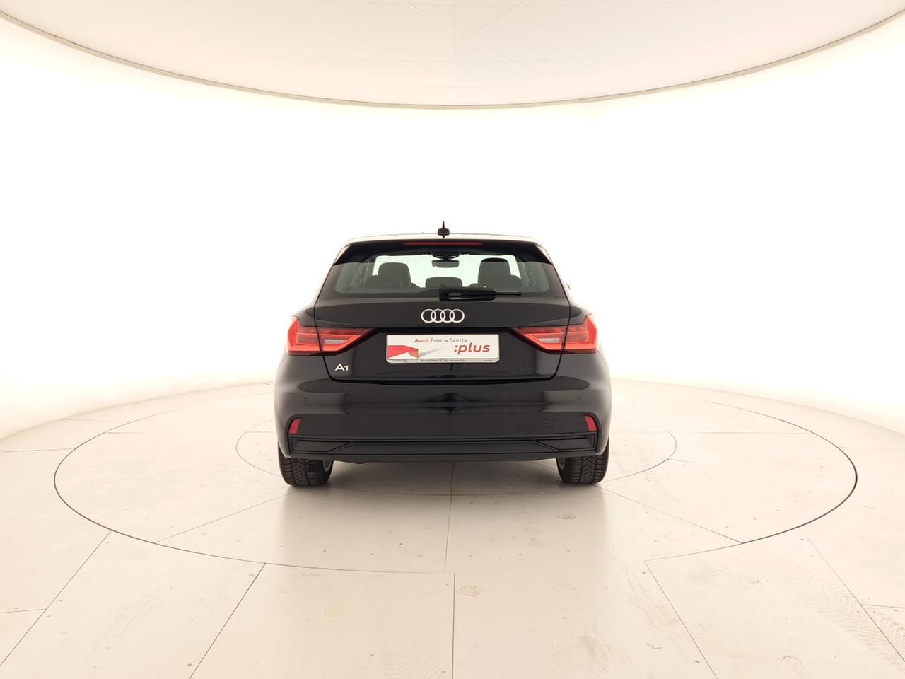 Audi A1 sportback 25 1.0 tfsi admired my20