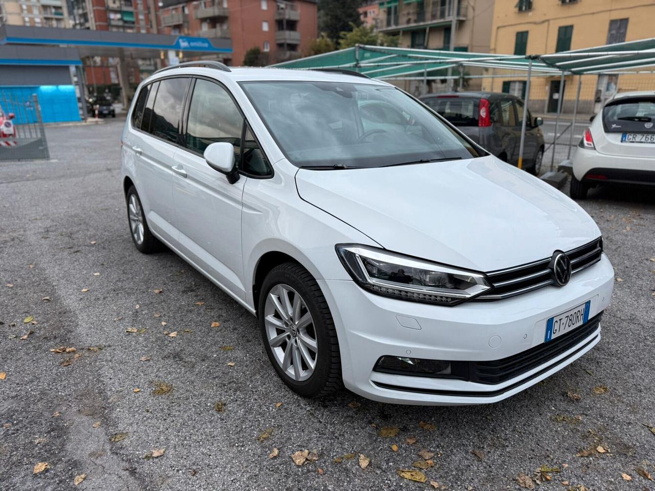 Volkswagen Touran 2.0 TDI 150 CV SCR DSG Executive BlueMotion Tech.
