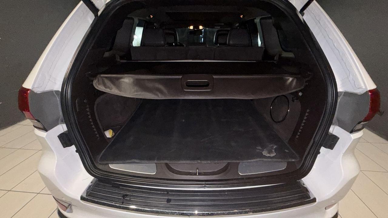 JEEP GR. CHEROKEE SUMMIT DEL 2014 3.0 D 4X4 GANCIO TRAINO