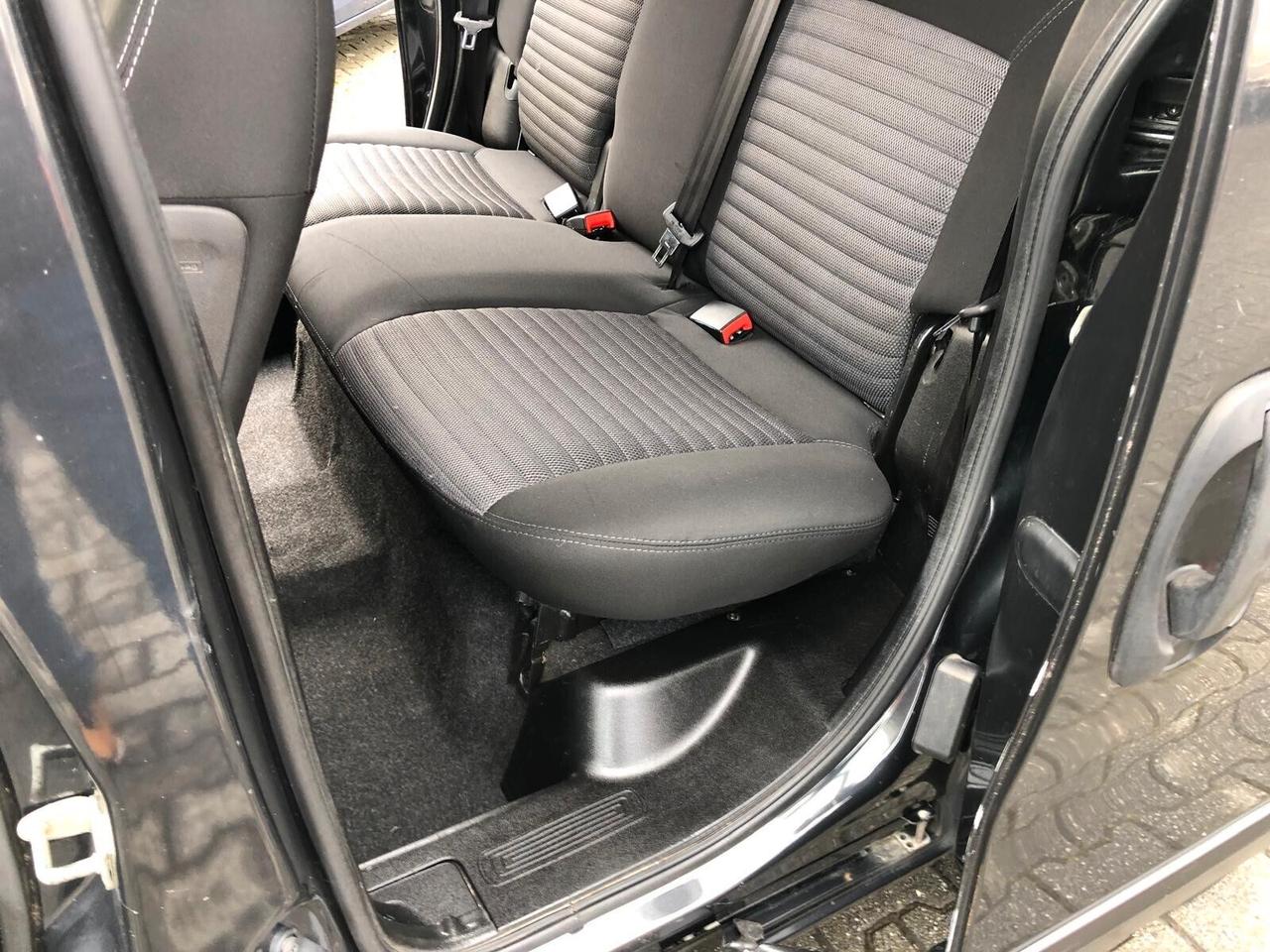Fiat Qubo 1.3 MJT 80 CV FATTURABILE IVA ESPOSTA DEDUCIBILE GARANZIA 24 MESI ESTENDIBILE FINO A 36 MESI