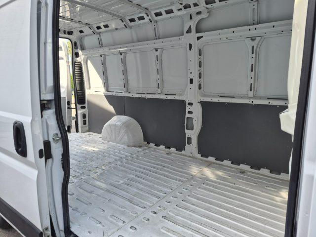 FIAT Ducato 35 2.2 Mjt 180CV XL H2 Furgone Maxi