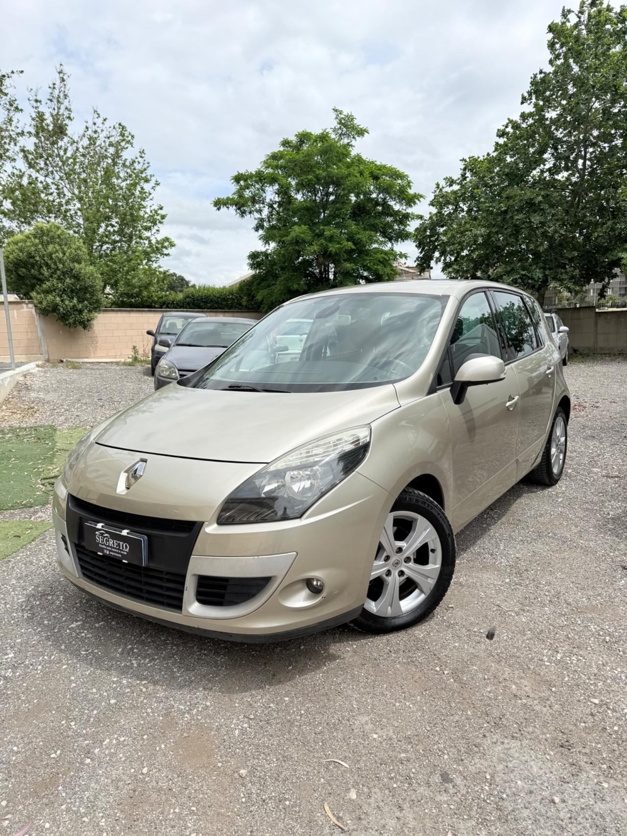 Renault Scenic Scénic X-Mod 1.5 dCi 110CV Dynamique