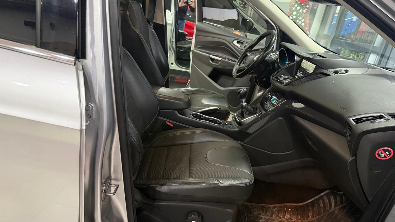 Ford Kuga 2.0 TDCI 150 CV PERFETTA