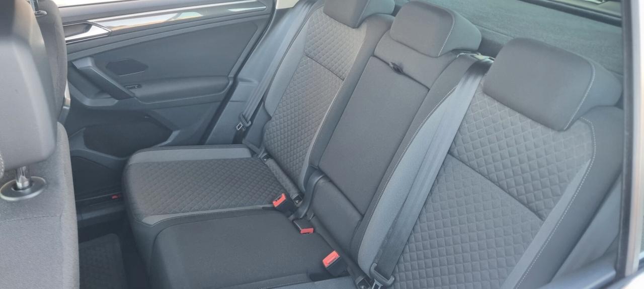 Volkswagen Tiguan 1.6 TDI SCR Business BlueMotion Technology