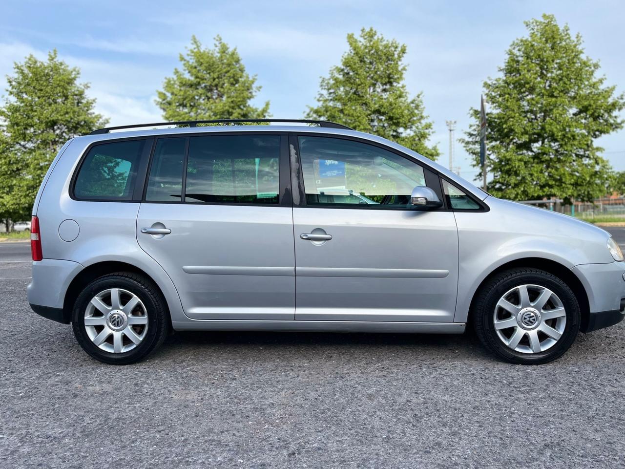 Volkswagen Touran 1.6 Trendline