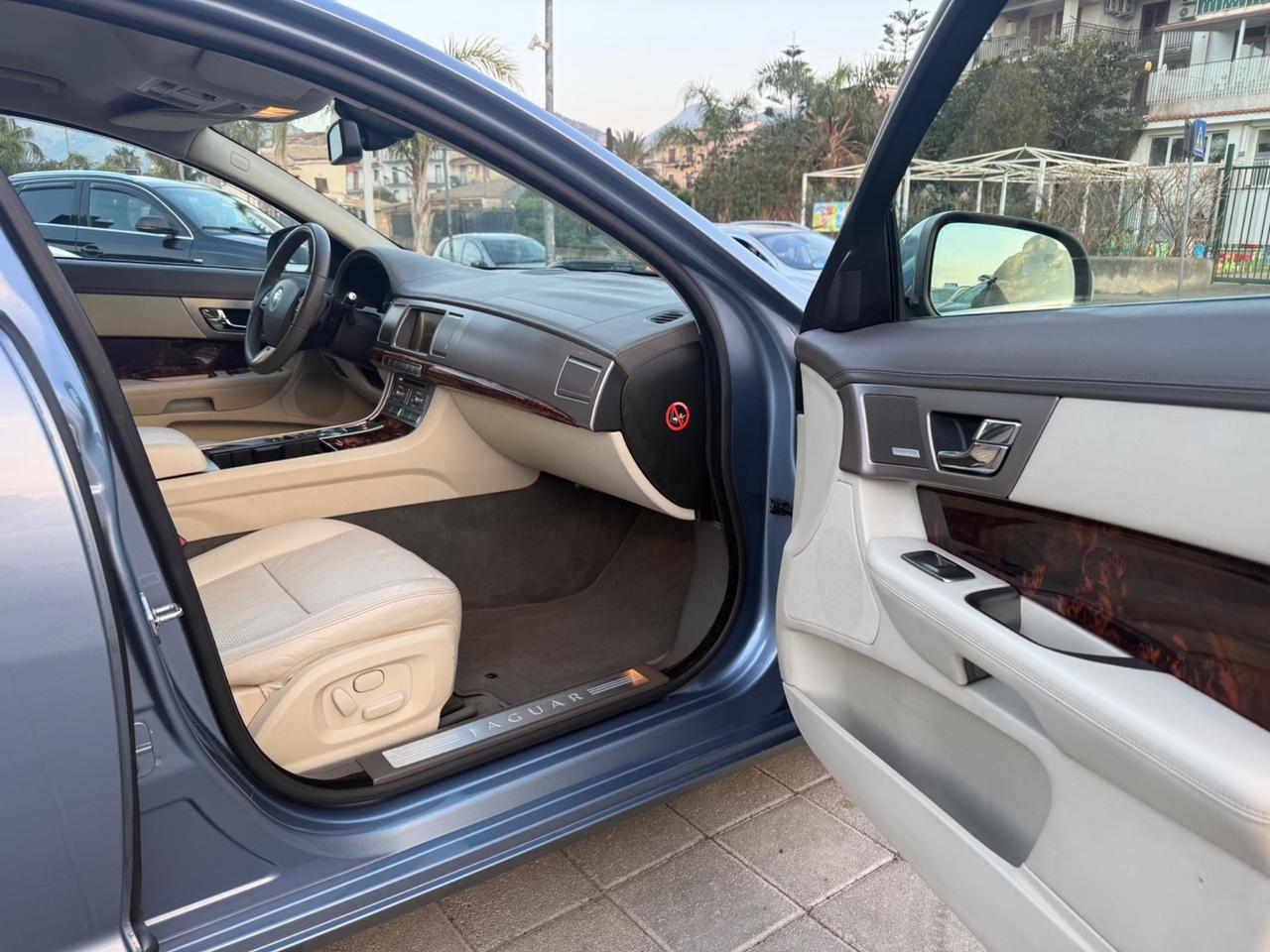 Jaguar XF 3.0 Benzina/GPL V6 Premium Luxury