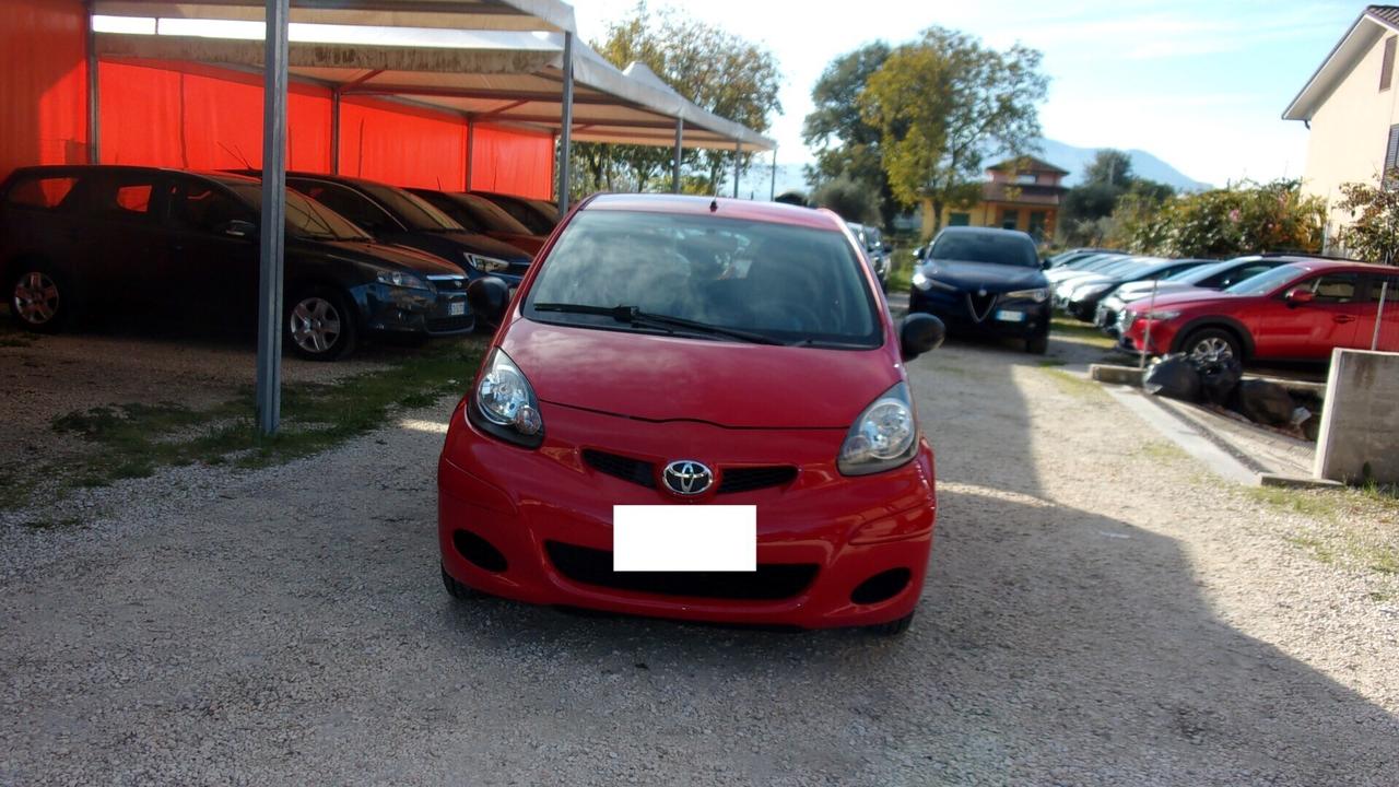 Toyota Aygo 1.0 12V VVT-i 5 porte Now