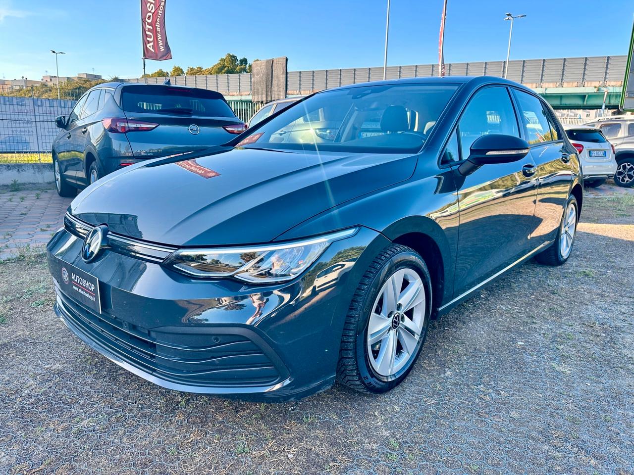 VOLKSWAGEN - Golf VIII - 2.0 TDI DSG Life 5p. - UNIPRO. - FINANZIABILE - NEOPATENTATI