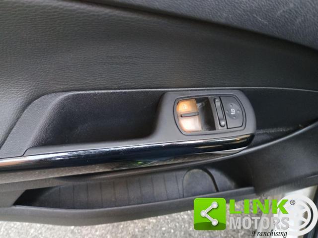 OPEL Corsa 1.2 12V 5 porte Club