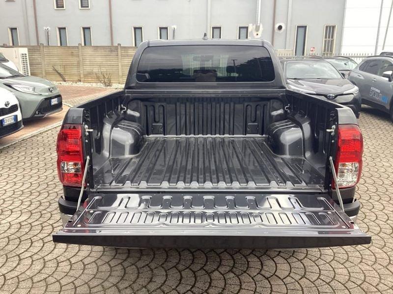 Toyota Hilux 2.4D A DC 4WD LNG MY24