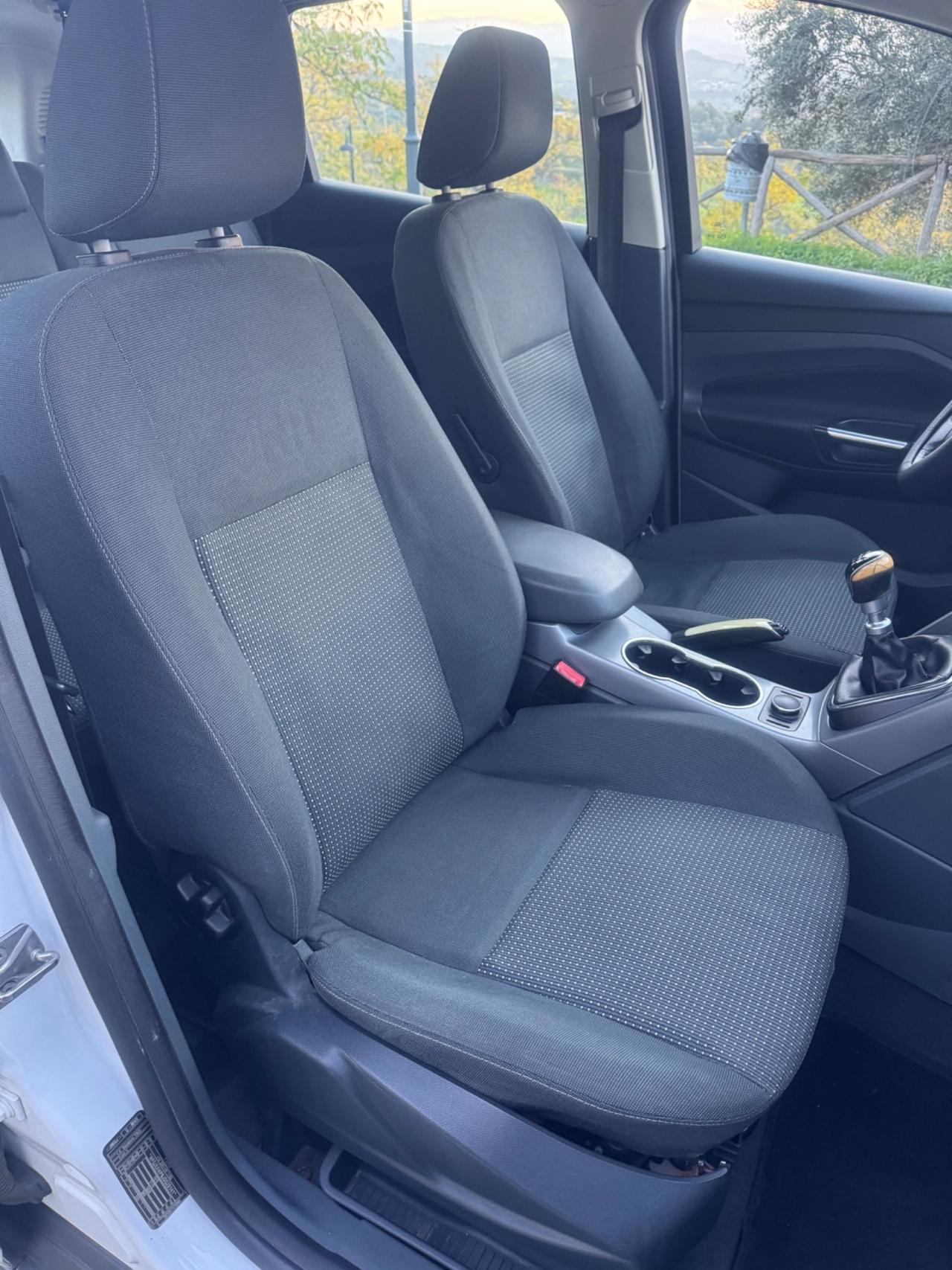 Ford C-Max 1.6 TDCi 115Cv *TITANIUM* 2013