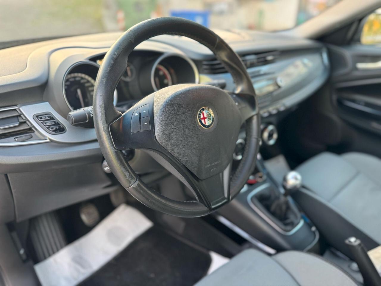 Alfa Romeo Giulietta 1.6 JTDm-2 105 CV Distinctive