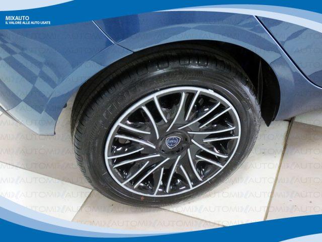 LANCIA Ypsilon Hybrid 1.0 FireFly 70cv 5 Porte Gold EU6 KM Ø
