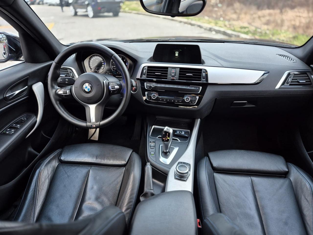 Bmw 118 118d 5p. Msport