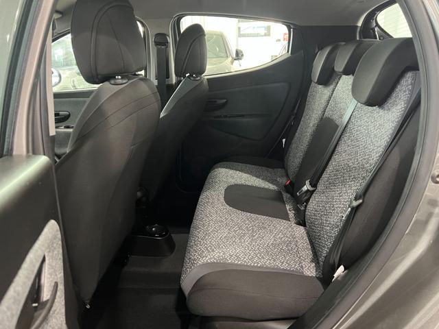 LANCIA Ypsilon 1.0 FireFly 5 porte S&S Hybrid Silver Plus