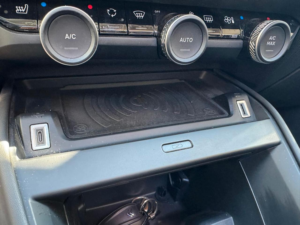 Citroen C4 BlueHDi 130 S&S EAT8 Shine