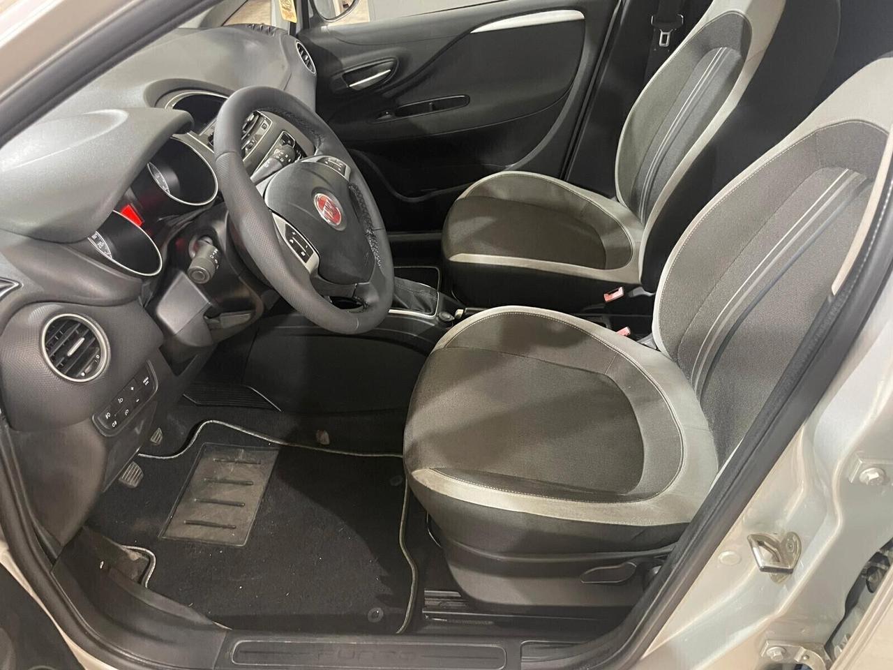 Fiat Punto 1.4 8V 5 porte Natural Power Virgin Radio