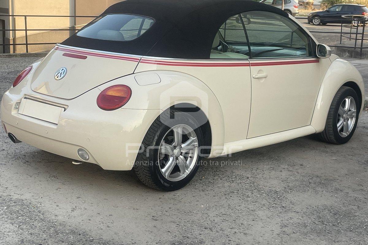 VOLKSWAGEN New Beetle 1.6 Cabrio