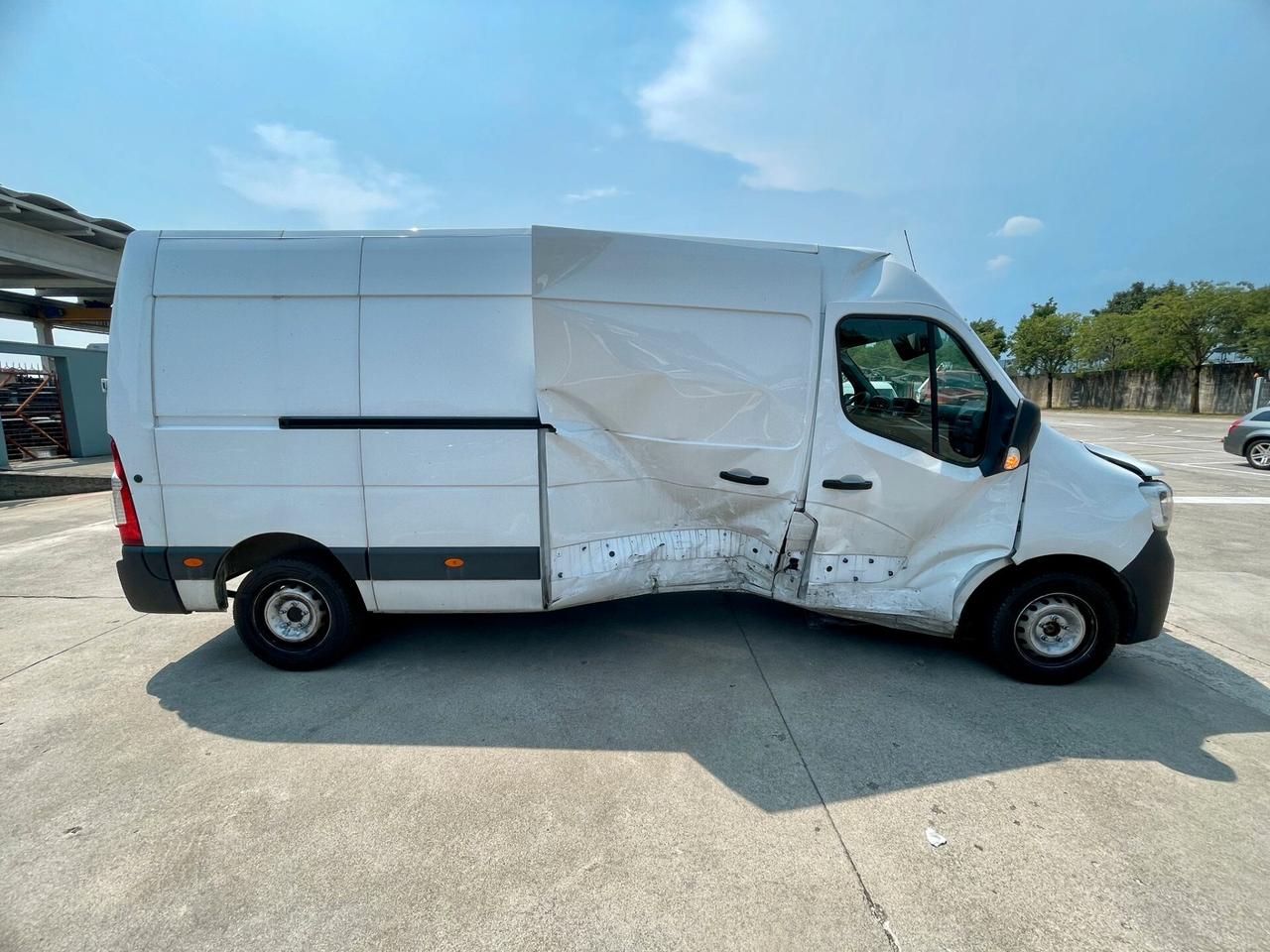 RENAULT MASTER 2.3 L3H2 **INCIDENTATO MARCIANTE**