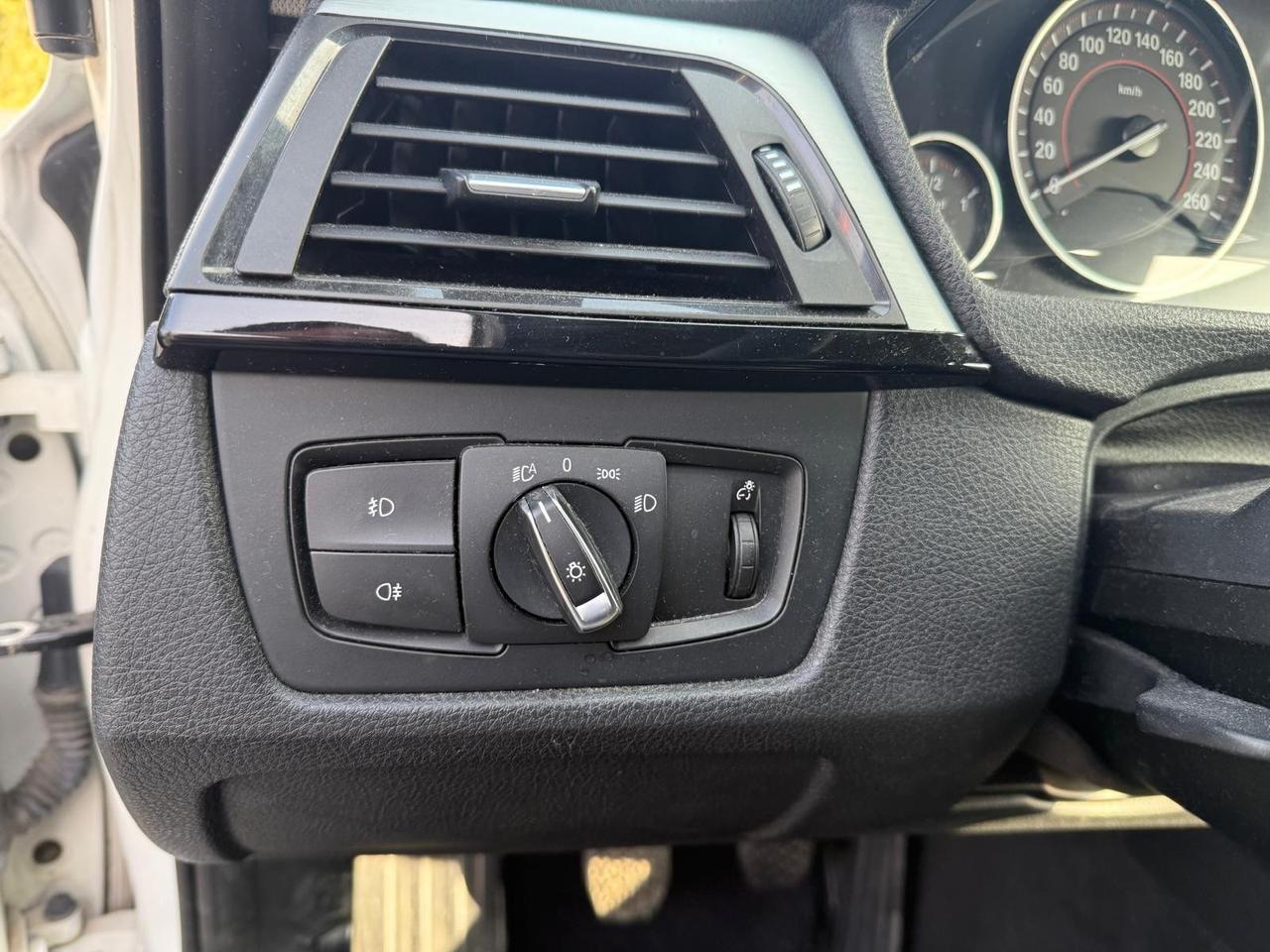 Bmw 318 318d 2.0 143CV cat Touring Futura