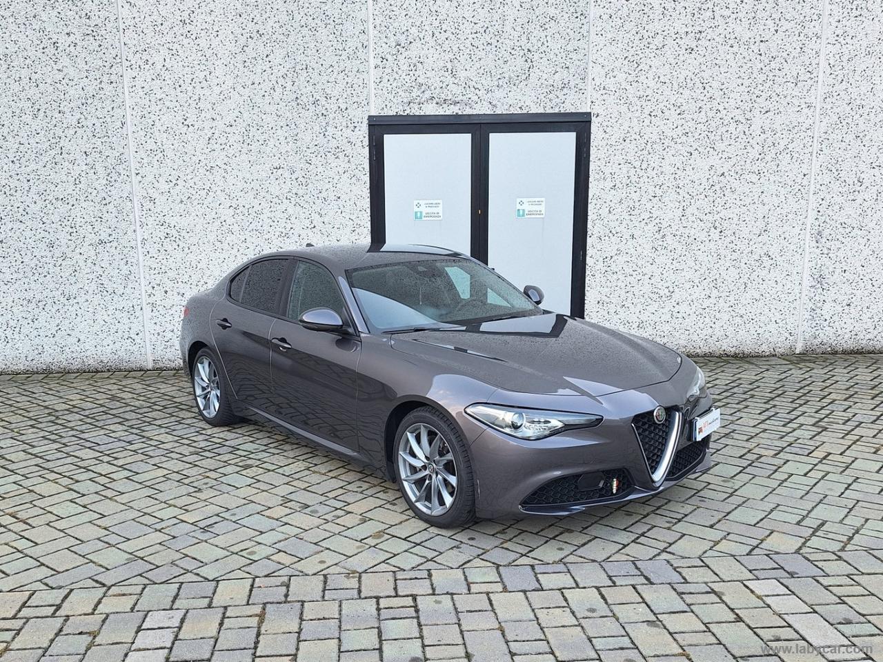 ALFA ROMEO Giulia 2.2 TD 160 CV AT8 SOLO *70000KM*