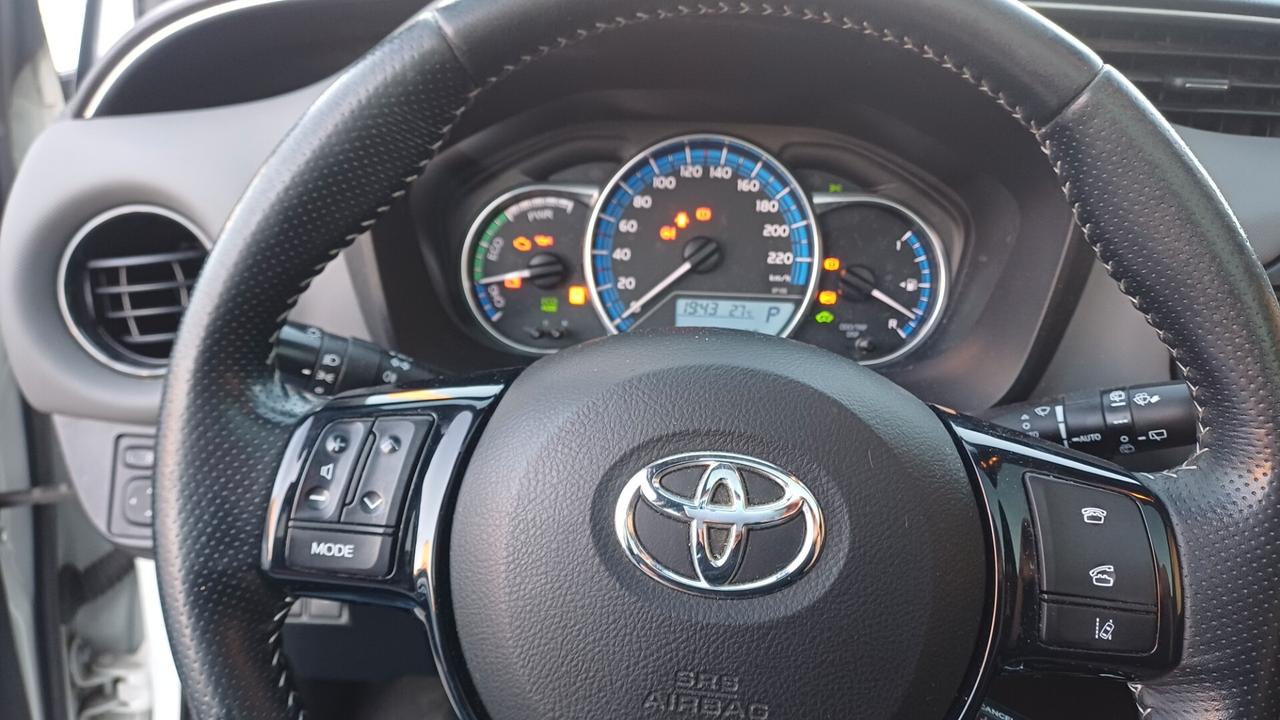 Toyota Yaris 1.5 Hybrid 5 porte Style