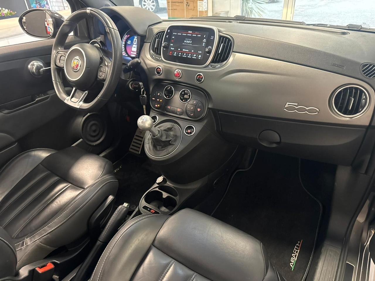 Abarth 595 1.4 Turbo T-Jet 165 CV Turismo