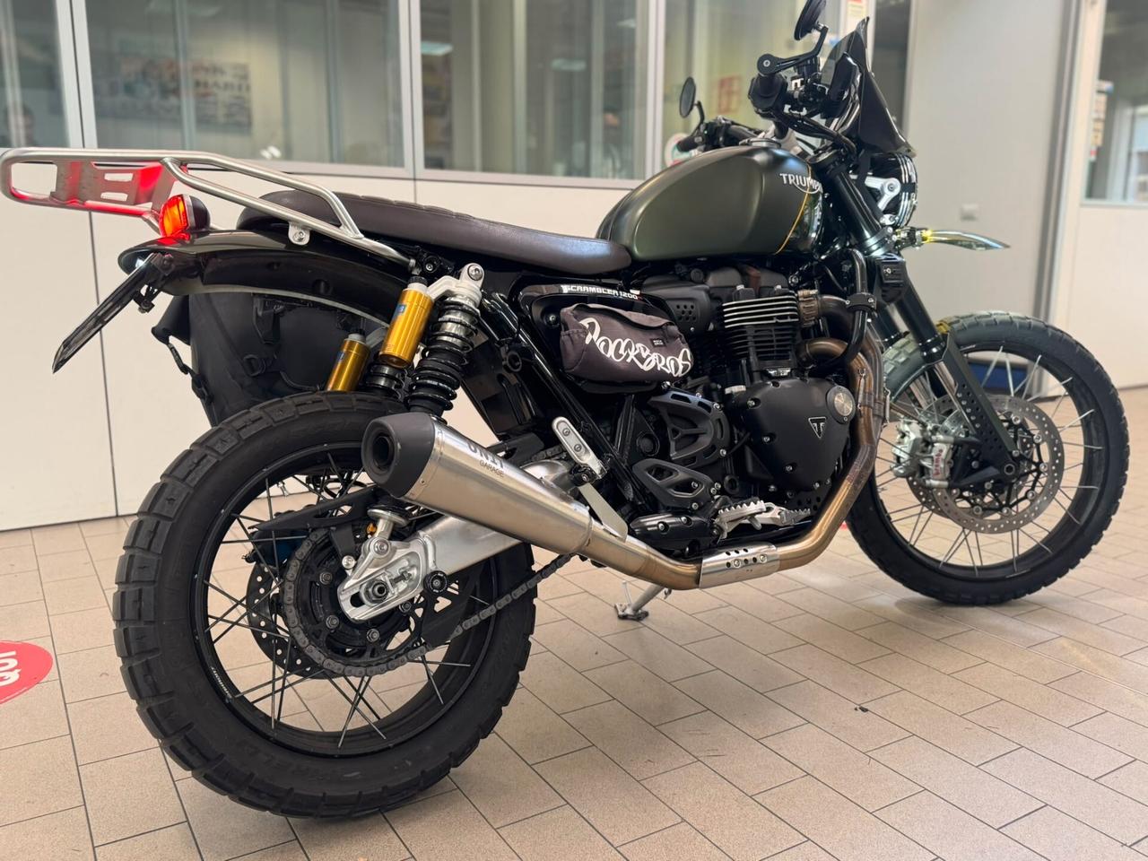 Triumph Scrambler 1200 accessoriata