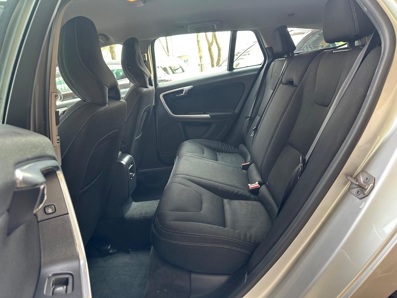 Volvo V60 D5 Kinetic