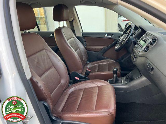 VOLKSWAGEN Tiguan 2.0 TDI 110 CV Sport & Style BlueMotion Technology