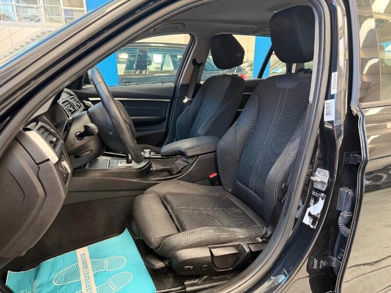 BMW Serie 3 (F30/31) 320d Touring Sport