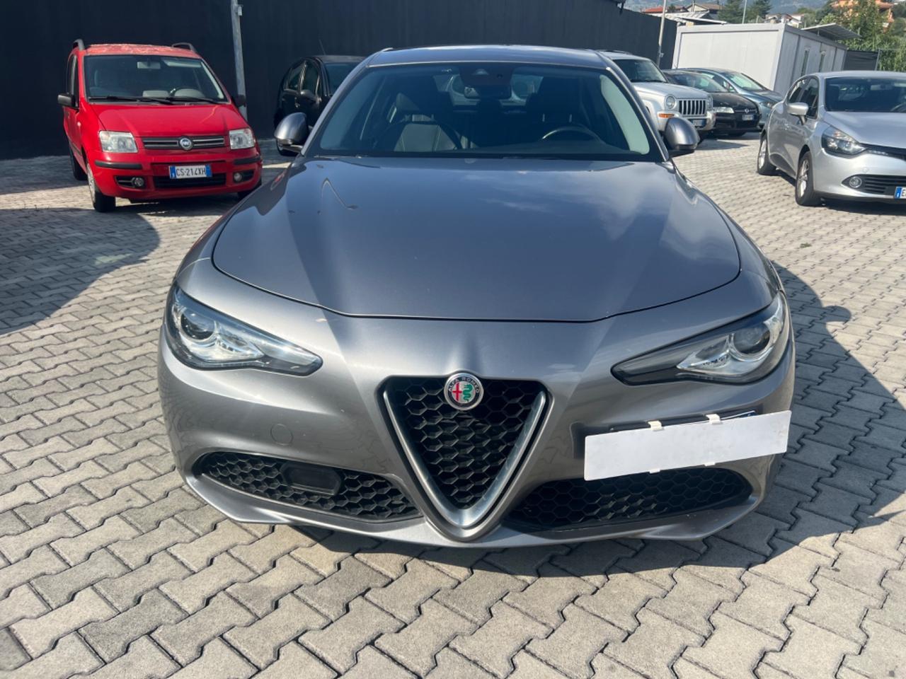 Alfa Romeo Giulia 2.2 Turbodiesel 190 CV AT8 B-Tech