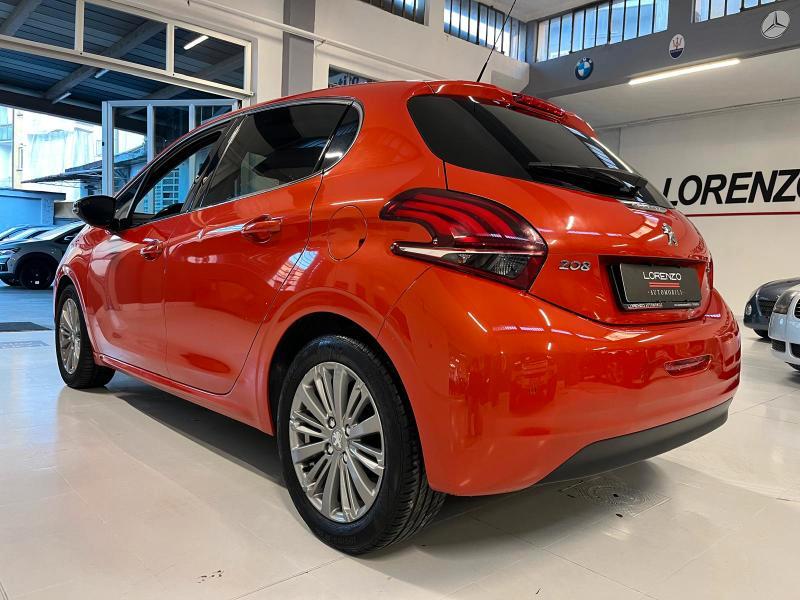 PEUGEOT 208 1.2 VTi Allure