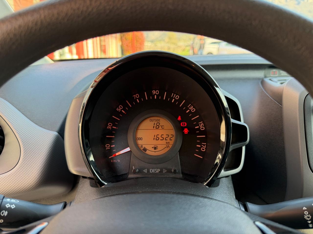 Peugeot 108 OK NEO PATENTATI - 16.000 KM!!