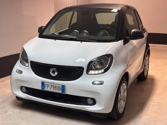 Smart 1.0 benzina 2018 64000KM PERFETTA