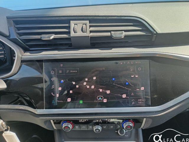 AUDI Q3 35 TFSI S tronic Business