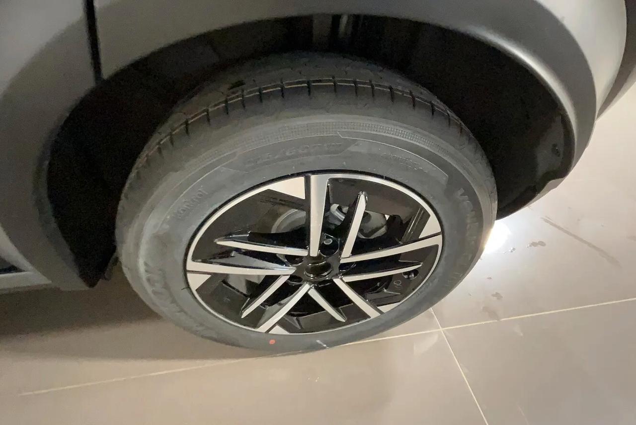 Nissan Juke 1.0 DIG-T 114 CV N-Connecta KM0