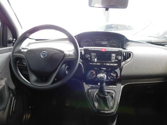 LANCIA Ypsilon 1.0 FireFly 5 porte S&S Hybrid ADATTA A NEO PAT.