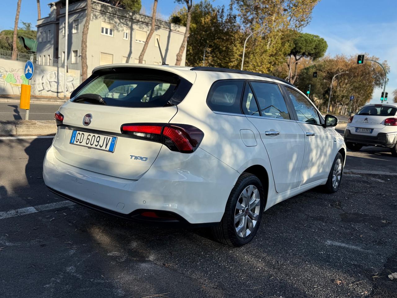 Fiat Tipo 1.6 Mjt S&S SW Lounge Navi Grande