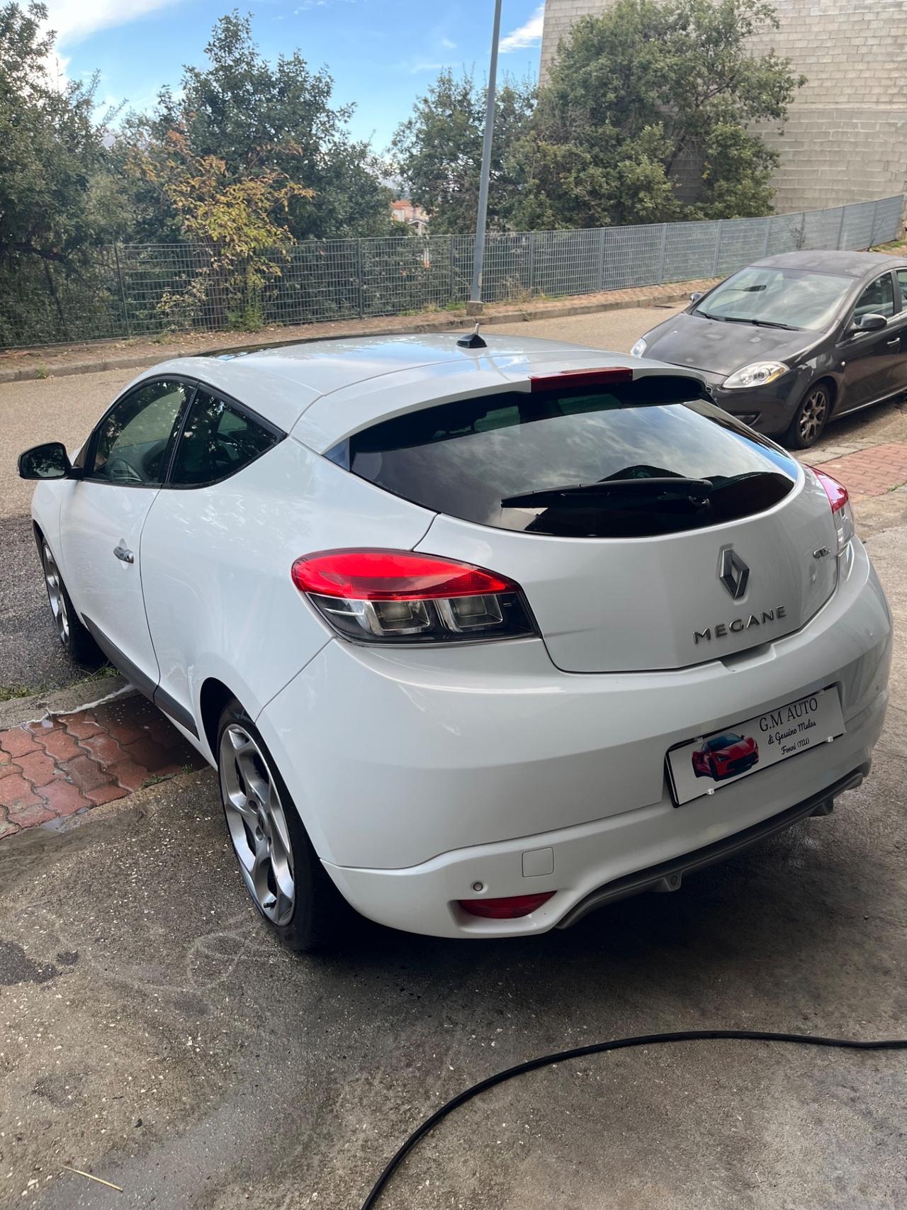 Renault Megane Mégane Coupé 1.5 dCi 110CV EDC GT Line