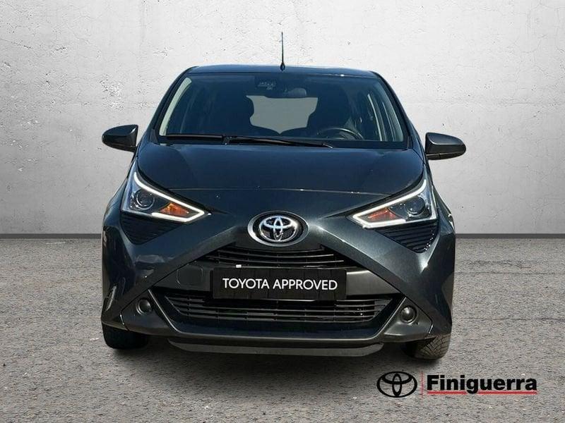 Toyota Aygo Connect 1.0 VVT-i 72 CV 5 porte x-clusiv