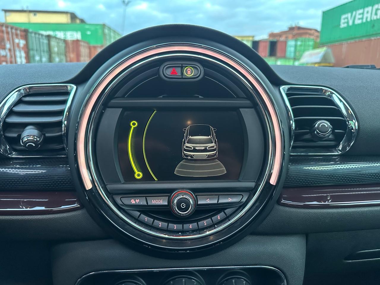 Mini Cooper D Clubman 2.0 Hype FULL