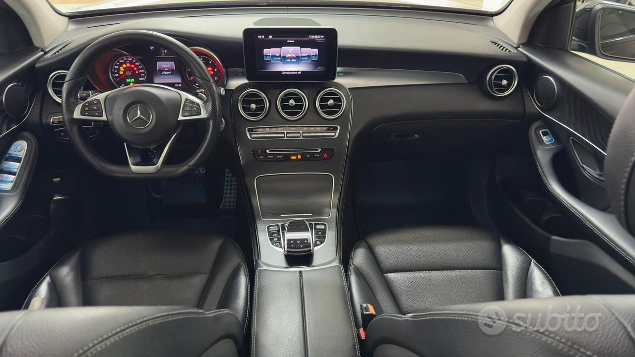 Mercedes Glc 250 Premium AMG